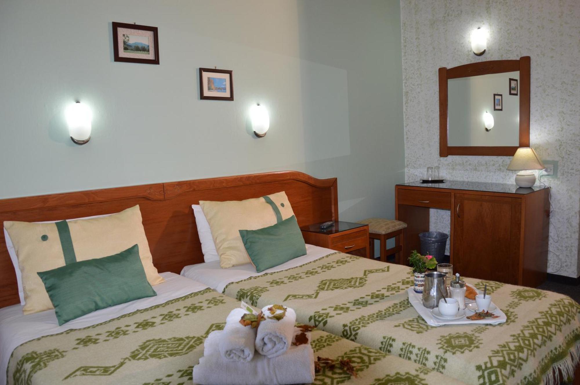 Hotel Hani Zisi ハニア 部屋 写真