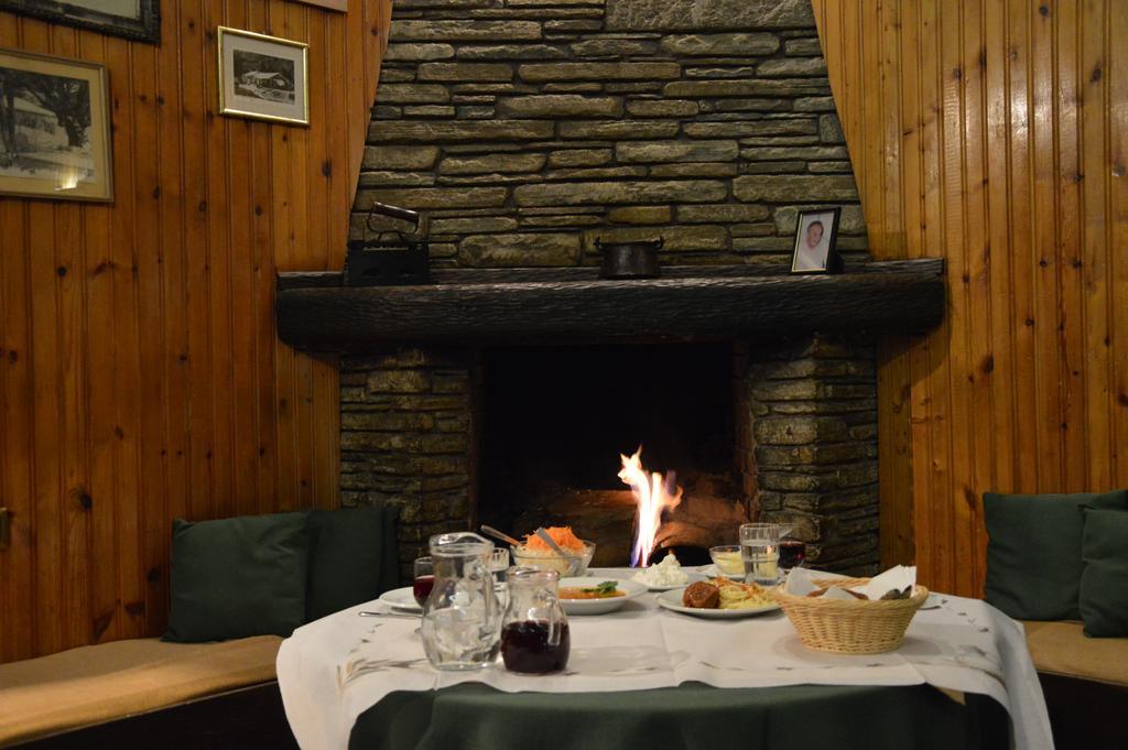 Hotel Hani Zisi ハニア エクステリア 写真